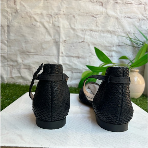 PAUL GREEN Leather snake design Flats size EUR 7 US 9.5 gently used - Picture 13 of 15